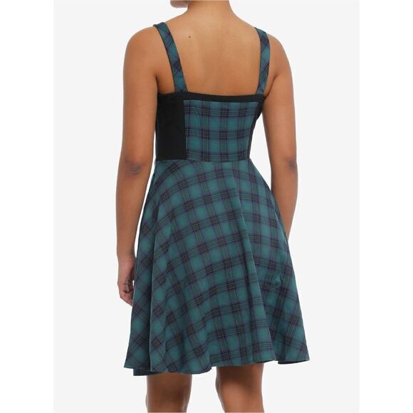 Heart Corset Plaid Sweetheart Dress (Size 6) - Picture 7 of 8